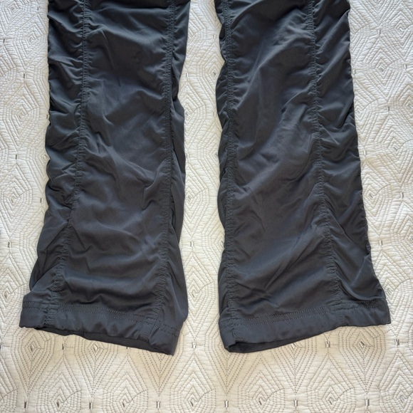 The North Face Women's Aphrodite 2.0 Pant in Asphalt Grey Hiking Size M - Picture 8 of 16